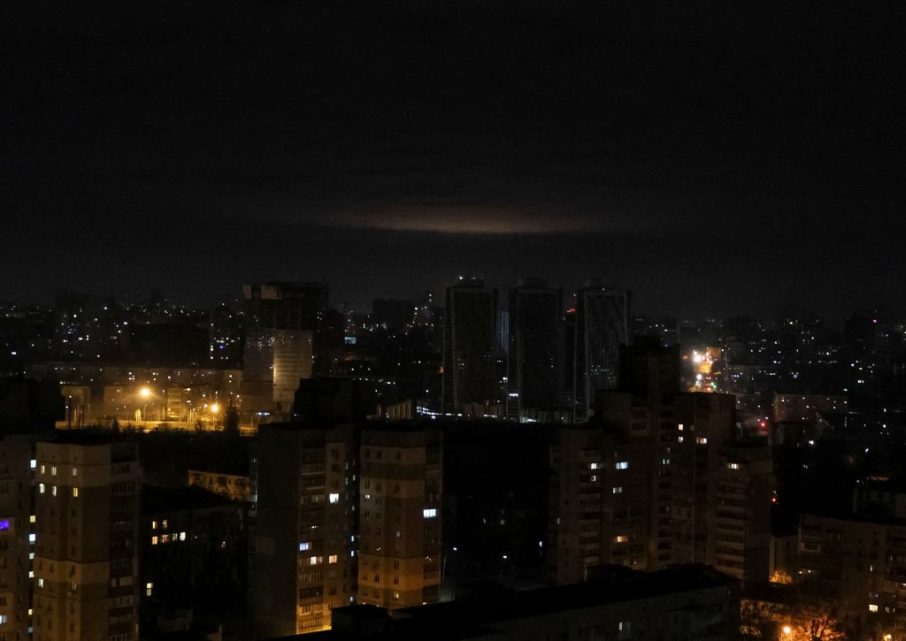 Ουκρανία: Ρωσικό σφυροκόπημα στο Κίεβο και άλλες πόλεις με την έλευση του 2023