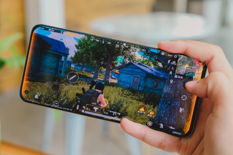 Κι όμως, μπορείς να βρεις αξιοπρεπές κινητό με λιγότερα από 100€