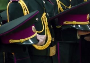 Ουκρανία: Μικρά παιδιά φοιτούν στα στρατιωτικά σχολεία του Κιέβου