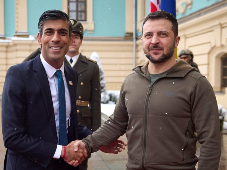 Βρετανία: Το Λονδίνο στέλνει άρματα μάχης στην Ουκρανία