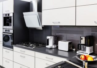 Λευκές συσκευές: Συγκεντρώσαμε τις καλύτερες εκπτώσεις που θα συναντήσεις