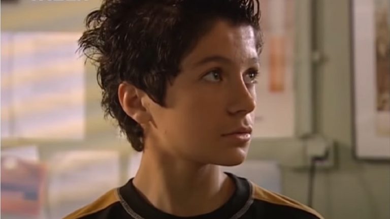 Άρης Τσάπης: Παντρεύτηκε ο «Θανάσης» από το «Ευτυχισμένοι Μαζί» – Ο γάμος και η πρόταση πάνω στη σκηνή