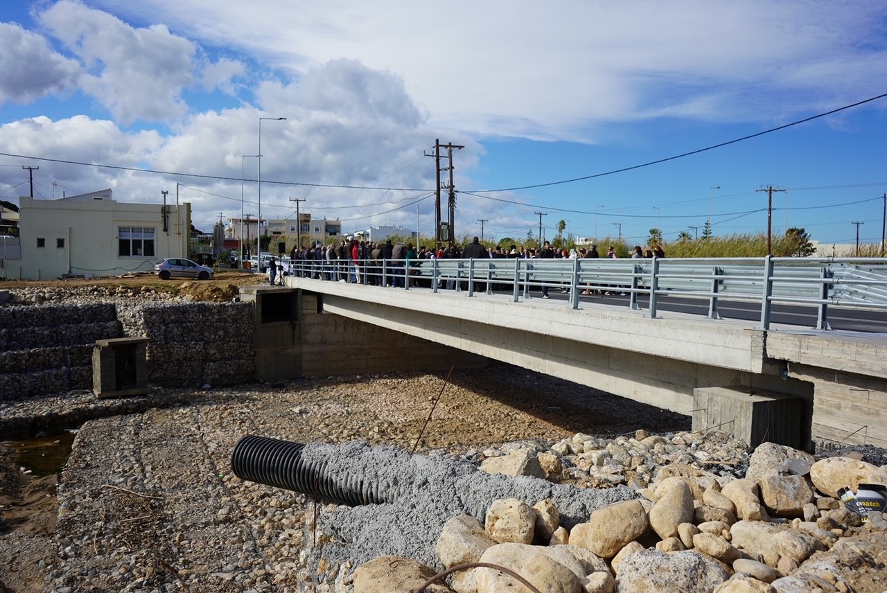 Εγκαινιάστηκε η νέα γέφυρα στο Δήμο Ρεθύμνης