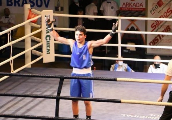 Βασίλης Τόπαλος: Το μεγάλο ερώτημα για τον θάνατο του 16χρονου πυγμάχου