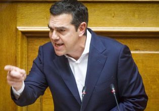 Ο Τσίπρας έβαλε την πρόταση μομφής στη ζυγαριά