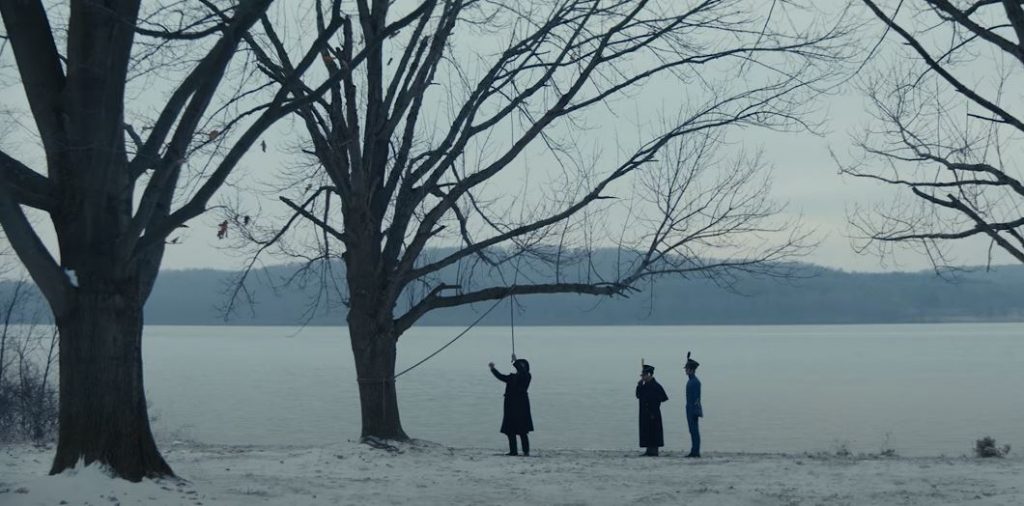 Μια αστραφτερή, γοτθική ταινία μυστηρίου με ήρωα τον Έντγκαρ Άλαν Πόε