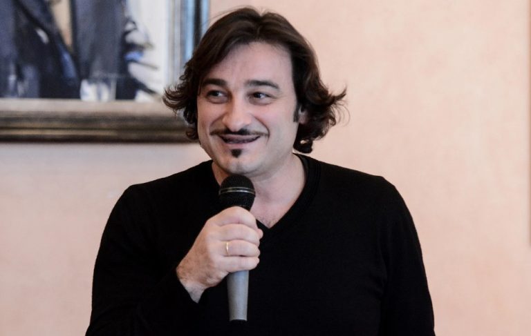 Βασίλης Χαραλαμπόπουλος: «Η έκρηξη στη Συγγρού ήταν μεγάλο σοκ – Οι ειδικοί μας είπαν ότι ήμασταν πολύ τυχεροί»