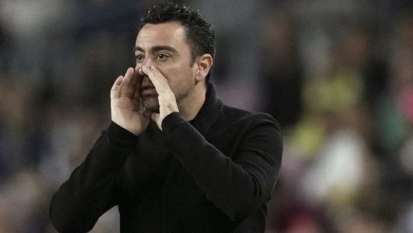 Ο Τσάβι έβαλε τέλος στα μεταγραφικά σενάρια για την Μπαρτσελόνα