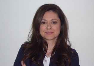 Ζέφη Δημαδάμα: «Η πολιτική δεν είναι επάγγελμα» – Δεν θα είναι υποψήφια βουλευτής του ΠΑΣΟΚ στις εκλογές