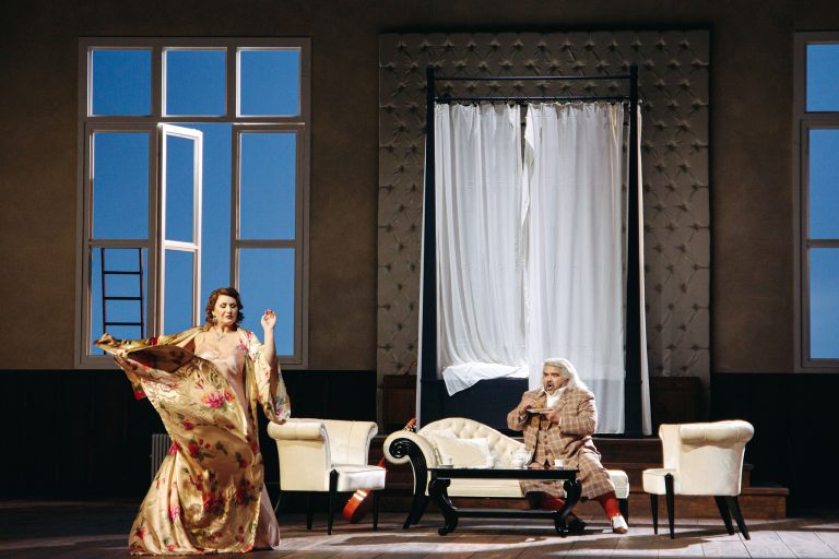 Εθνική Λυρική Σκηνή: Πρώτες εντυπωσιακές φωτογραφίες από τις πρόβες του Φάλσταφ