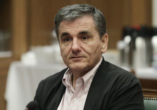 Τσακαλώτος: Απλά μαθήματα οικονομικών προς την Κυβέρνηση