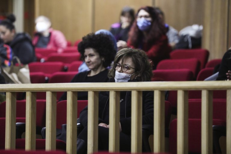 Δίκη Χρυσής Αυγής: Απούσα η σύντροφος του Παύλου Φύσσα – Καταθέτει ο φίλος του