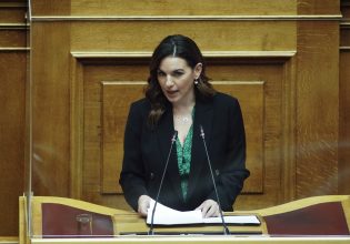 Όλγα Κεφαλογιάννη: Δεν σκέφτομαι τον εαυτό μου πρωθυπουργό – Θα ήθελα όμως να δω μια γυναίκα στη θέση αυτή