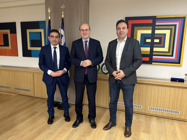 Μέσω των Δήμων και την στήριξη της ΚΕΔΕ, θα «τρέξει» το πρόγραμμα «Κάλυψη» του Υπουργείου Εργασίας