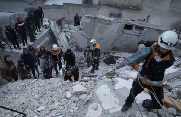 Ρωσία: Έτοιμη να προσφέρει βοήθεια σε Τουρκία και Συρία μετά τον σεισμό, δηλώνει ο Πούτιν