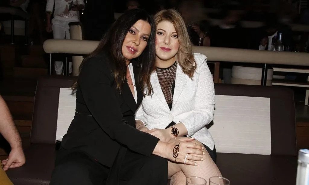 Άντζελα Δημητρίου: «Με την κόρη μου κάναμε τάμα για να μείνει έγκυος»