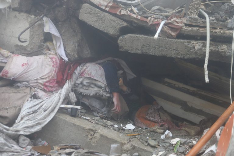 Σεισμός Τουρκία: Κατέρρευσε μέρος του νοσοκομείου της Αλεξανδρέττας