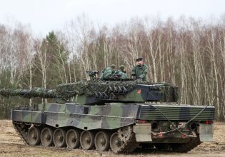 Πόλεμος στην Ουκρανία: Η στρατηγική των δυο στρατών για την επόμενη φάση