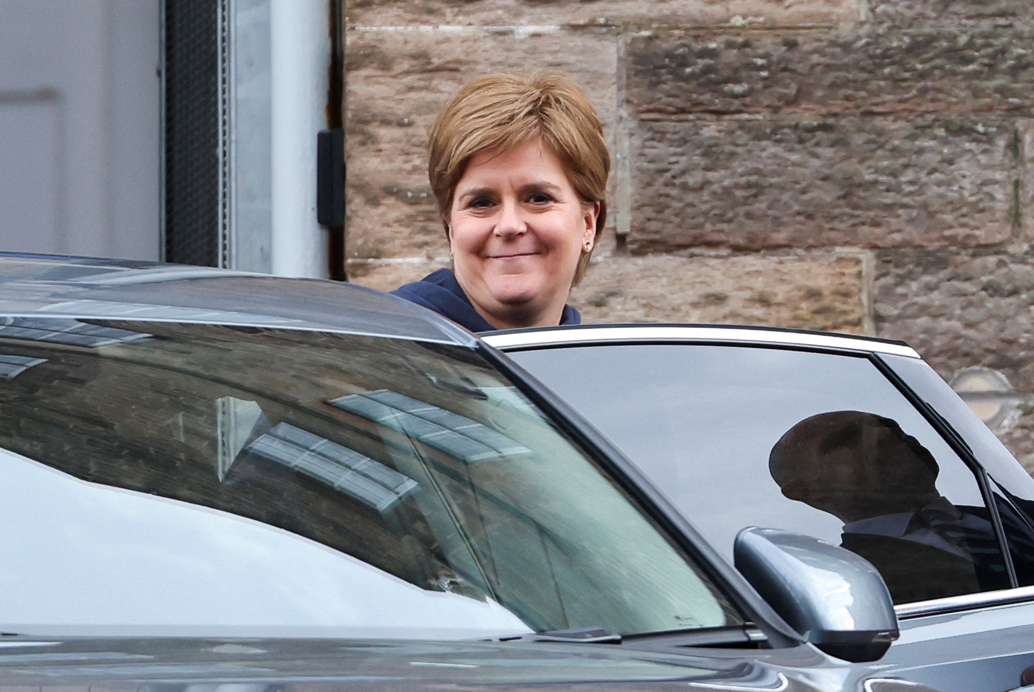 Τι σημαίνει η παραίτηση της Νίκολα Στέρτζιον για την ανεξαρτησία της Σκωτίας από το Ηνωμένο Βασίλειο