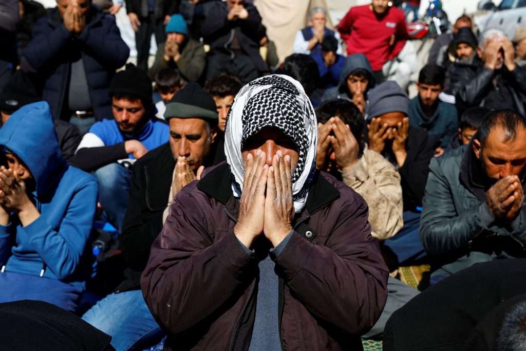 Σεισμός Συρία: Συνεχίζεται η μεταφορά ανθρωπιστικής βοήθειας