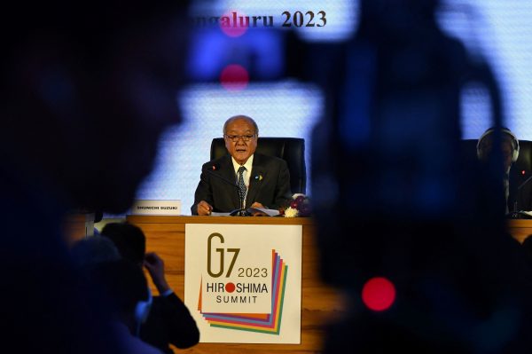 Ουκρανία: Η πρόταση της G7 για παύση παροχής στρατιωτικής βοήθειας στη Ρωσία από τρίτες χώρες