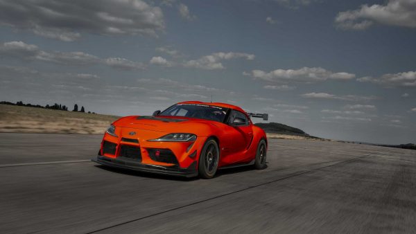 Eπανέρχονται τα σενάρια εξέλιξης της Toyota Supra GRMN