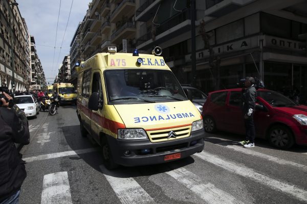 Βόλος: 83χρονος κατέρρευσε πάνω στο γλέντι και έχασε τη ζωή του