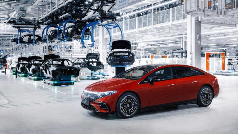 Ορόσημο 22 εκ. οχημάτων για το «πολυτελές» εργοστάσιο της Mercedes-Benz