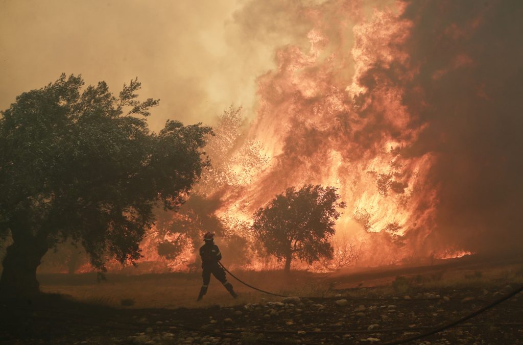 Κλιματική αλλαγή: Για αστρονομική ζημιά στο ΑΕΠ προειδοποιεί η ΤτΕ