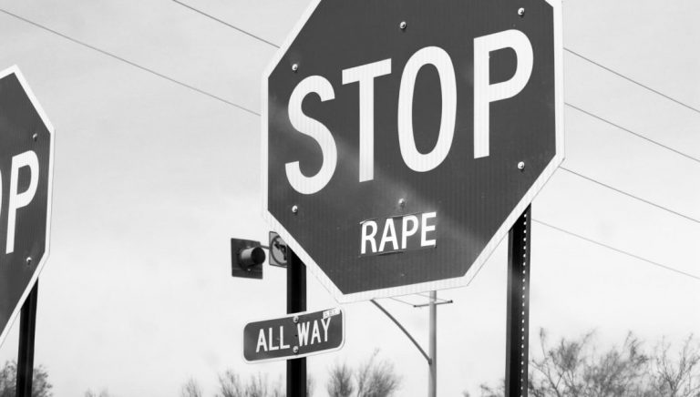 Σεπόλια: «Ανήθικο» να δημοσιεύεις κατάθεση 12χρονου παιδιού – Πυρά από την δικηγόρο της