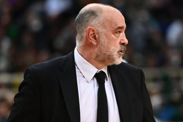 Έτοιμος να επιστρέψει στους πάγκους ο Λάσο