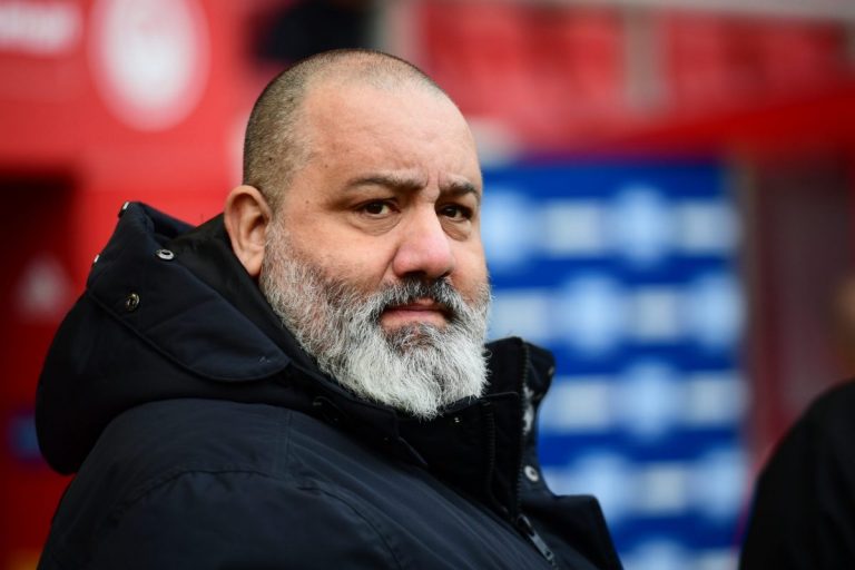 Καραπαπάς: «Ορίζει ο Μπένετ διαιτητή που τον ανέδειξε ένας που ήταν τρία χρόνια στον ΠΑΟΚ;»