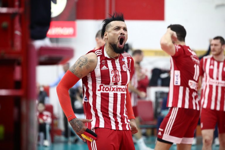 Φοίνικας Σύρου – Ολυμπιακός 1-3: Πρόκριση με ανατροπή για τους Ερυθρόλευκους