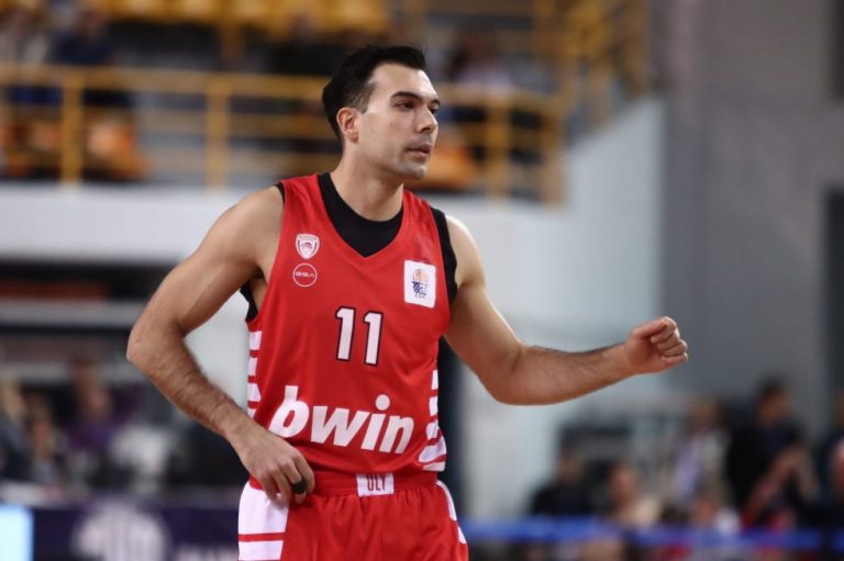 Η κίνηση του Σλούκα για τους σεισμόπληκτους σε Τουρκία και Συρία