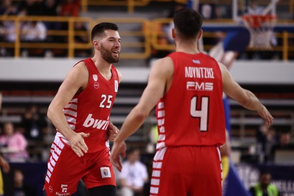 Περιστέρι – Ολυμπιακός 57-85: Το σήκωσε κι αυτό η ομαδάρα του Μπαρτζώκα