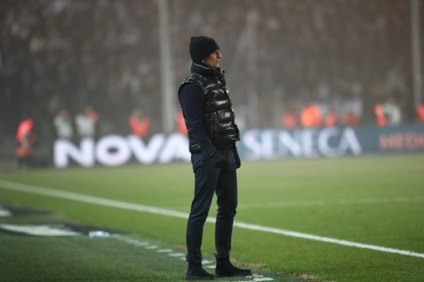 Επίθεση Λουτσέσκου στην ΑΕΚ: «Αυτό που έγινε είναι ντροπή»