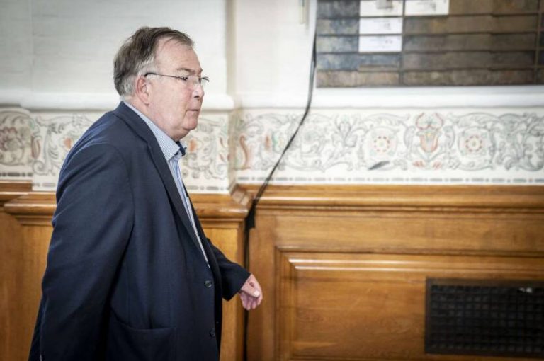 Δανία: Δίωξη στον πρώην υπουργό Άμυνας για διαρροή κρατικών μυστικών