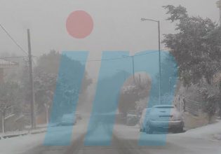 Χιόνι στην Αθήνα: Η «Μπάρμπαρα» σφυροκοπά τη χώρα – Ποιες περιοχές έχουν ντυθεί στα λευκά