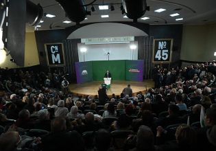 Νίκος Ανδρουλάκης: «Ψηφίζεις ΠΑΣΟΚ για να υπερασπιστείς την αξιοπρέπεια του λαού απέναντι στα συμφέροντα»