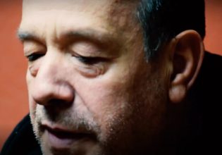 Φωκάς Ευαγγελινός: Δάκρυσε μιλώντας για την παραίτηση από το Εθνικό Θέατρο