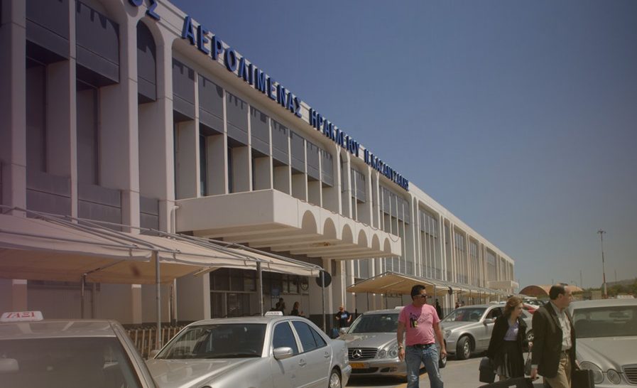 Κλειστό λόγω ανέμων το αεροδρόμιο του Ηρακλείου