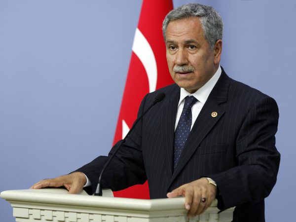 Τουρκικές εκλογές: Ιστορικό στέλεχος του AKP προτείνει αναβολή