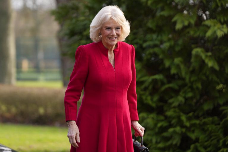 Βρετανία: Με κοροναϊό διαγνώστηκε η βασιλική σύζυγος Καμίλα