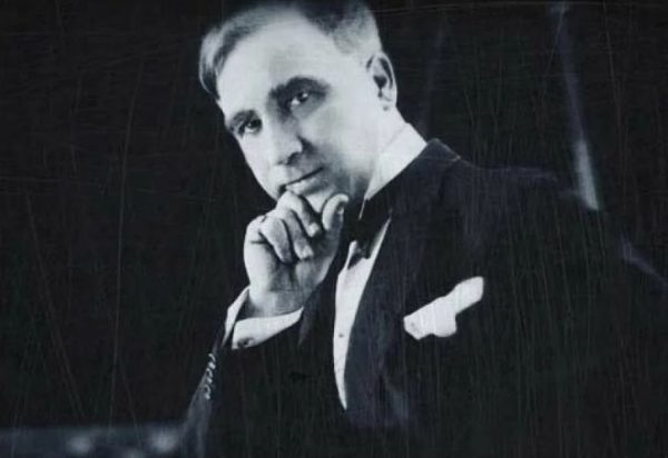 Αττίκ: Ένα μεγάλο αφιέρωμα με τον Δαυίδ Ναχμία