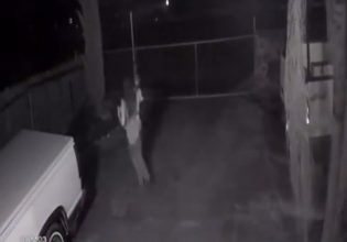 Εκτέλεσε με σφαίρες στο κεφάλι τη 16χρονη με το μωράκι της – Αρνείται το μακελειό στην Καλιφόρνια ο 25χρονος