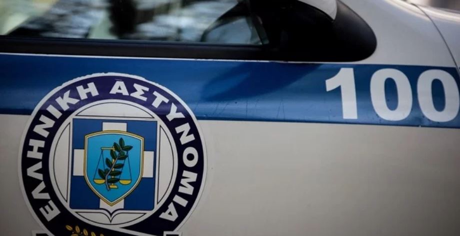 Θεσσαλονίκη: Κλείδωσαν 22χρονο στην τουαλέτα του σπιτιού του και τον λήστεψαν