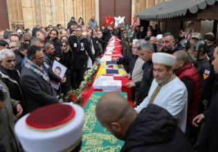 Σεισμός στην Τουρκία: Θρήνος στην Αμμόχωστο στις κηδείες των μελών της σχολικής ομάδας βόλεϊ