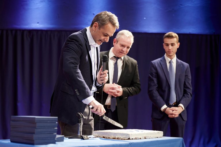 Μητσοτάκης: Τάζει μπόνους στους συνταξιούχους που δεν είδαν αύξηση