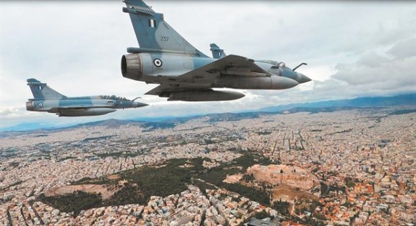 Ελληνικά μαχητικά πάνω από την Aγκυρα!