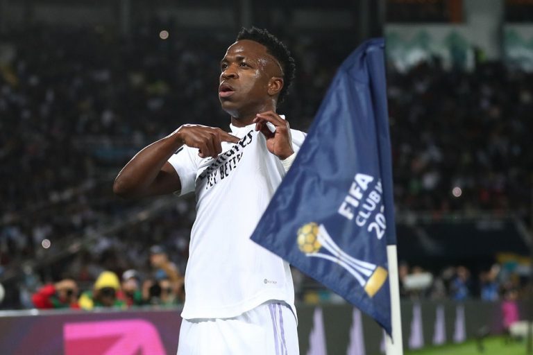 Στην κορυφή του κόσμου με πεντάρα η Ρεάλ Μαδρίτης (5-3)